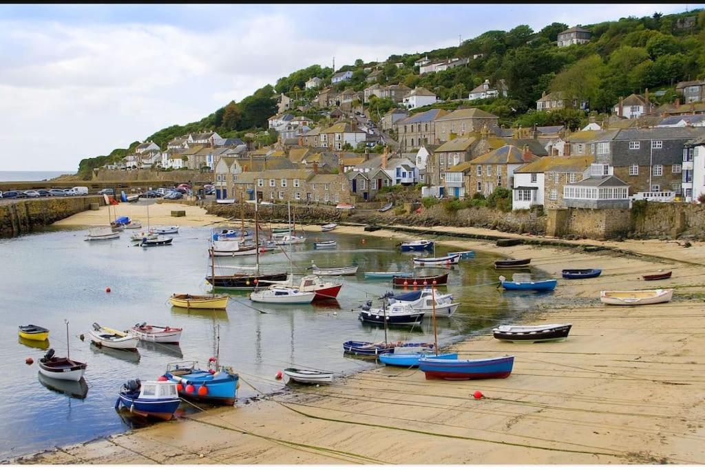 Stylish Cornish Village 3 Bedroom House Old Newlyn Εξωτερικό φωτογραφία